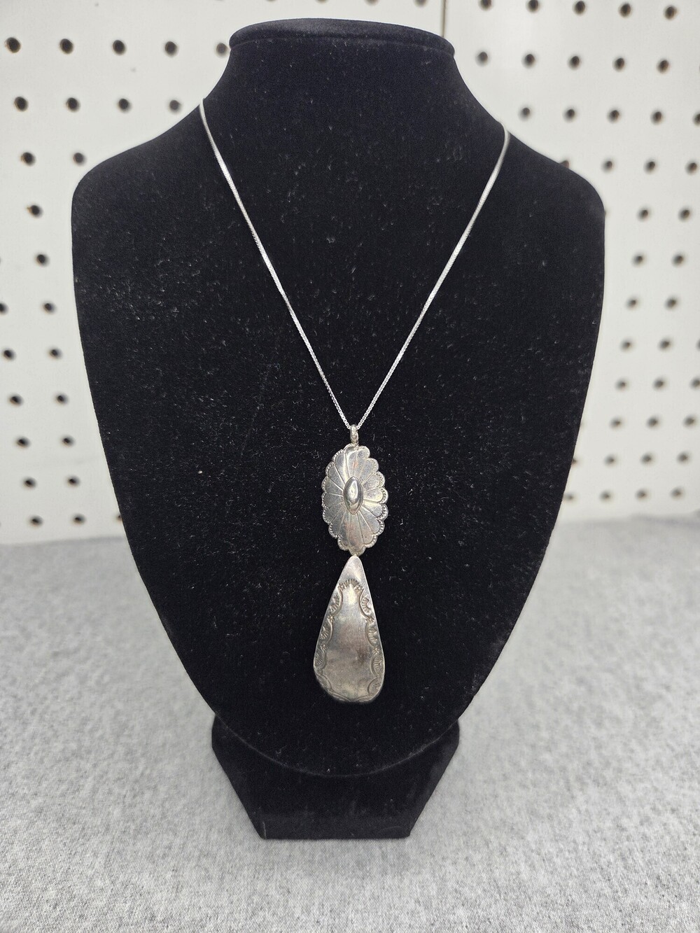 Vintage Navajo Sterling Silver Concho Teardrop Pendant Necklace Handmade